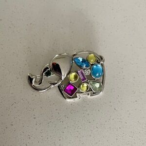 Free if bundle from 20$. Gemstone Elephant Brooch
